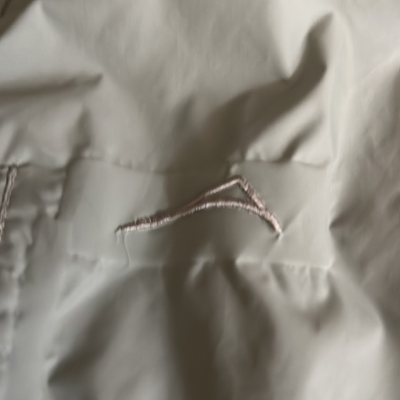 Men’s Acuity windbreaker in XL - Picture 8 of 12